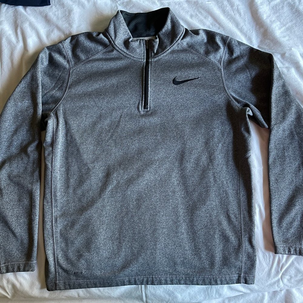 Nike Long Sleeve Men's Top